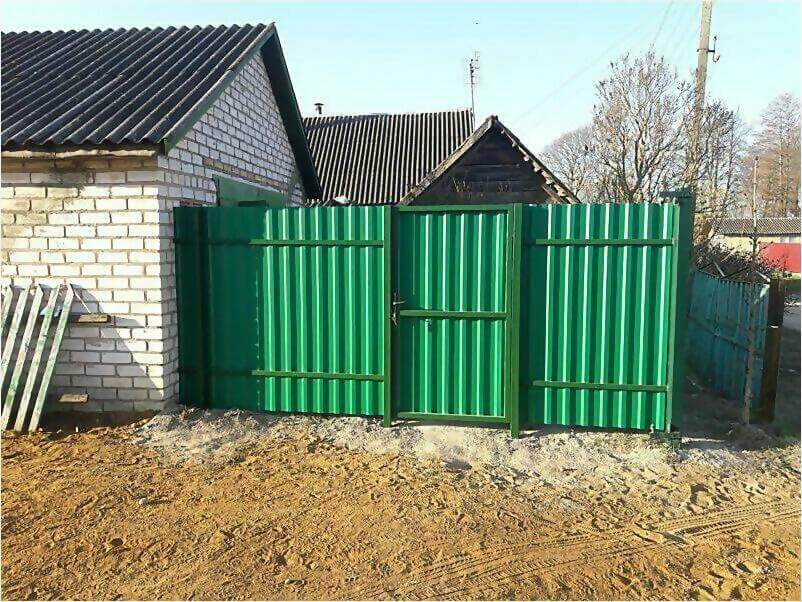 Забор, ворота, калитка из зеленого профлиста 150м фото 1 в Брянске