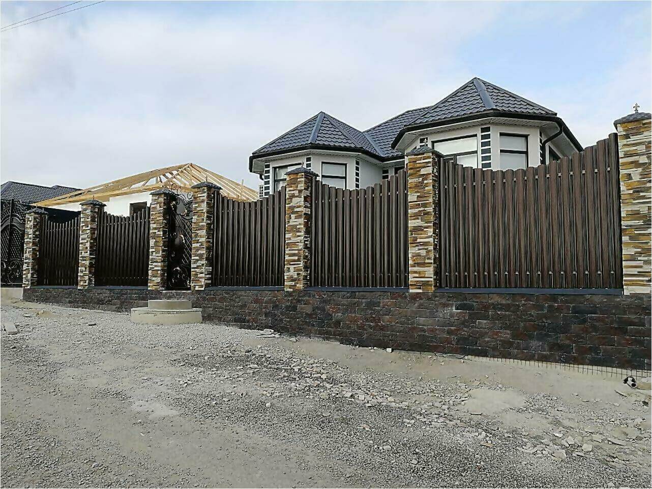 забор из штакетника 110м фото3 в Брянске