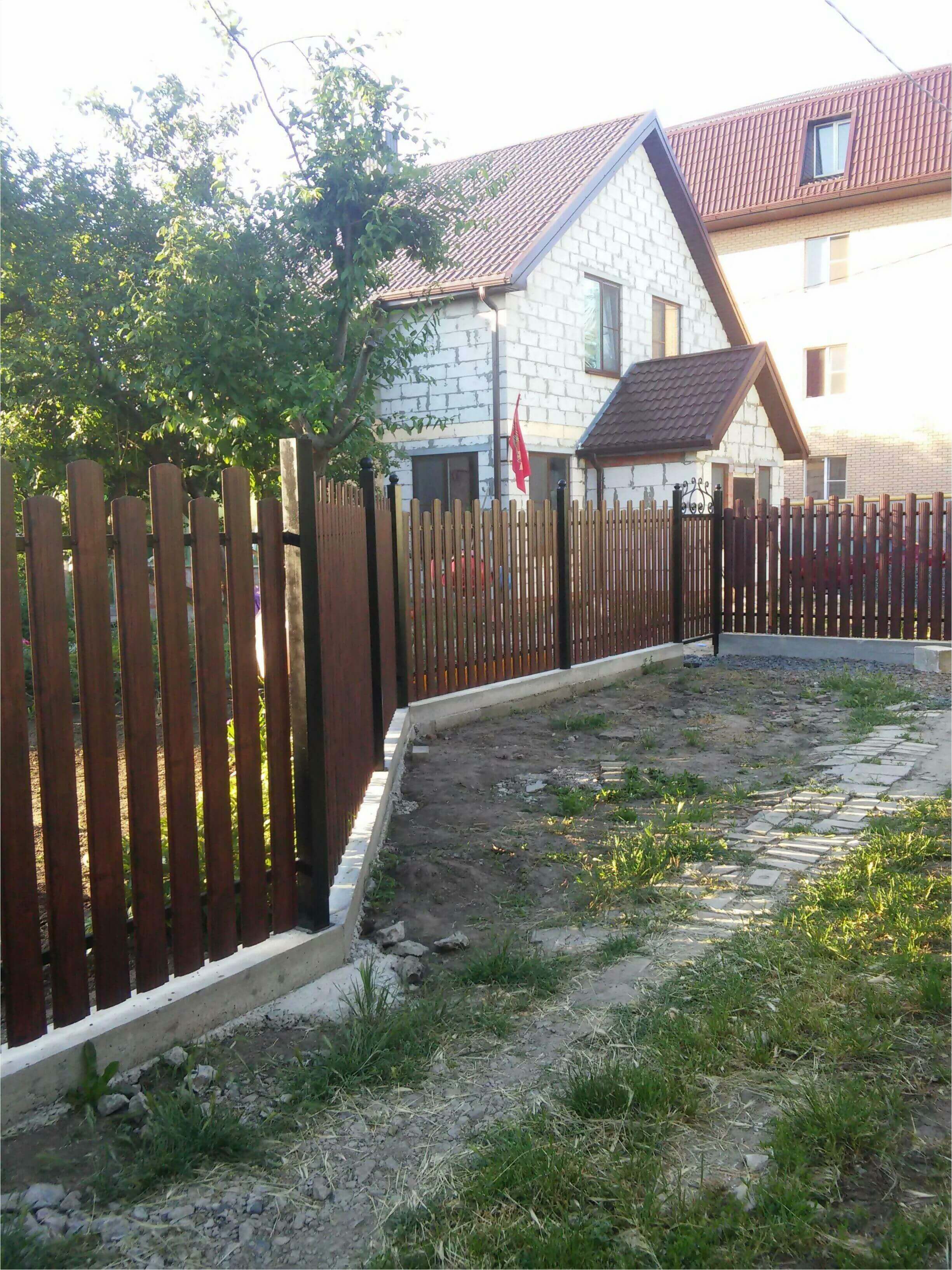 Забор из штакетника 90м фото4 в Брянске