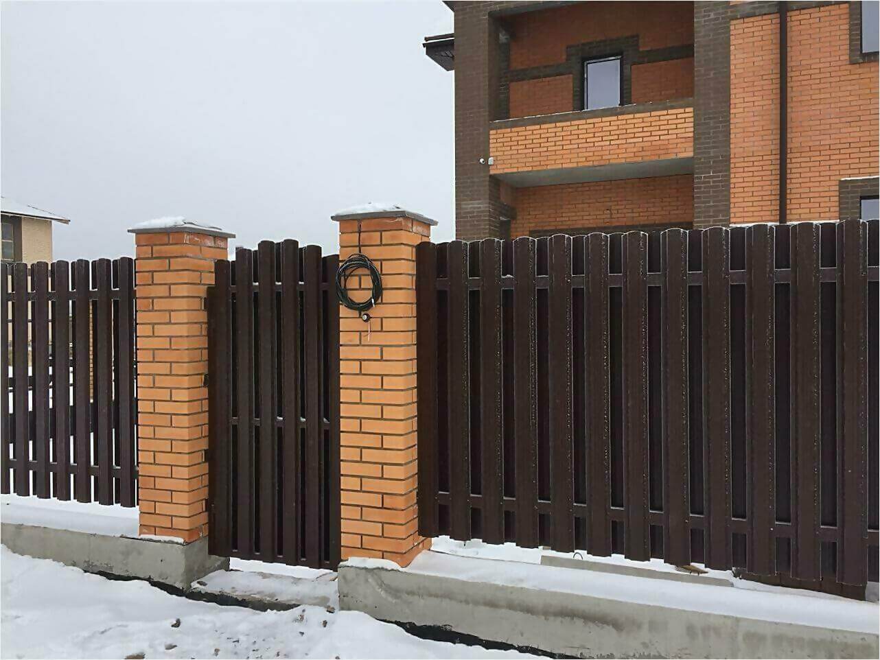 Забор из штакетника 95м фото2 в Брянске