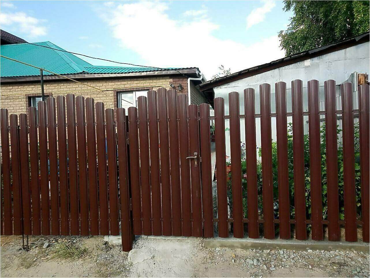 забор-ранчо из штакетника 70м фото2 в Брянске