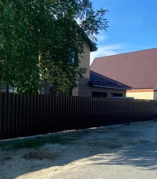 забор из штакетника шоколад фото3 в Брянске