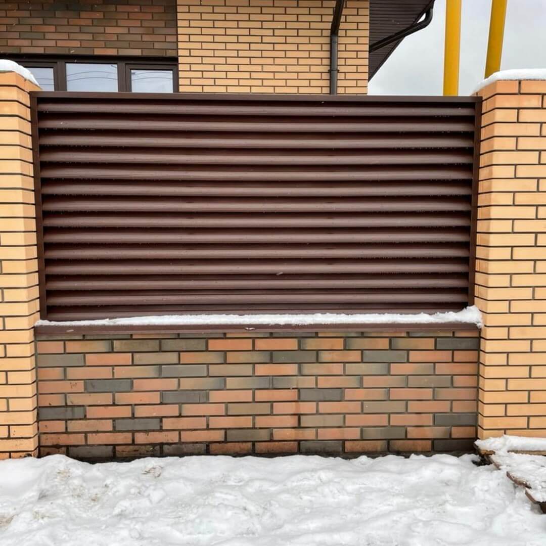 Забор-жалюзи ral8017/8017 шоколад двухсторонний фото6 в Брянске
