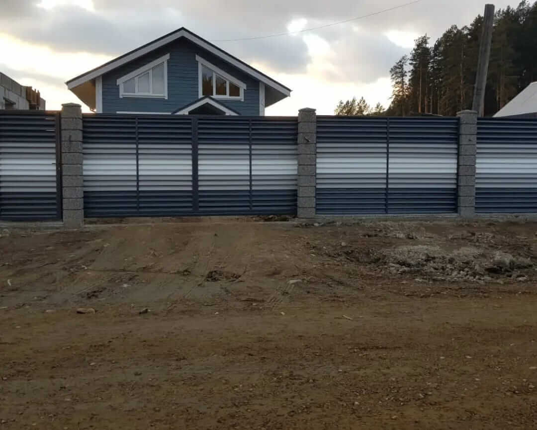 забор с ламелями Еврожалюзи в трех цветах: RAL70024 Серый Графит, RAL7004 Серый, RAL9003 Белый фото3 в Брянске