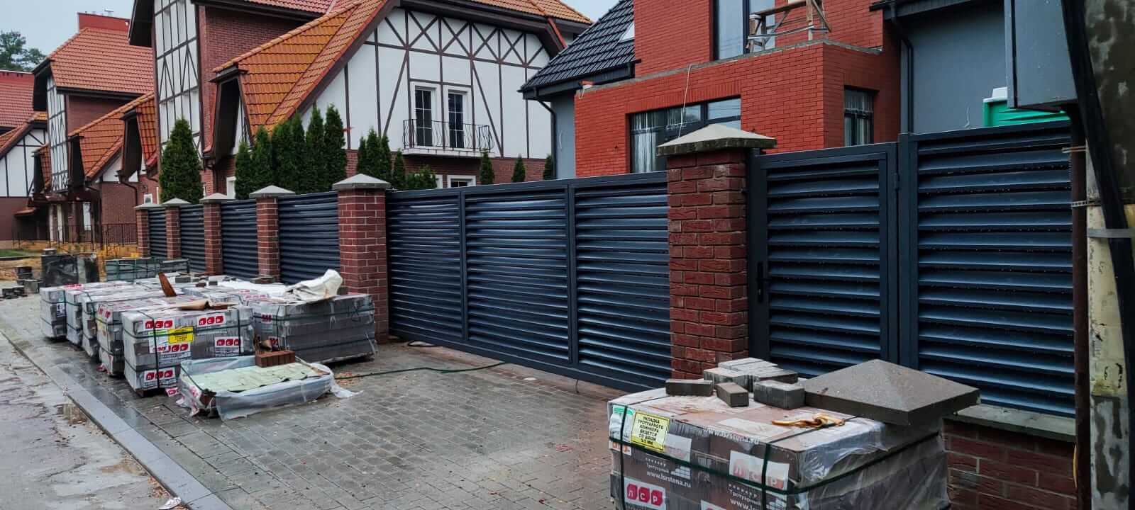 забор-жалюзи с ламелями эко-z ral7024 серый графит фото17 в Брянске