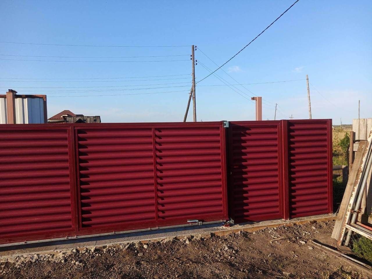 Забор-жалюзи 44м RAL3005/3005 Красное Вино двусторонний фото 2 в Брянске