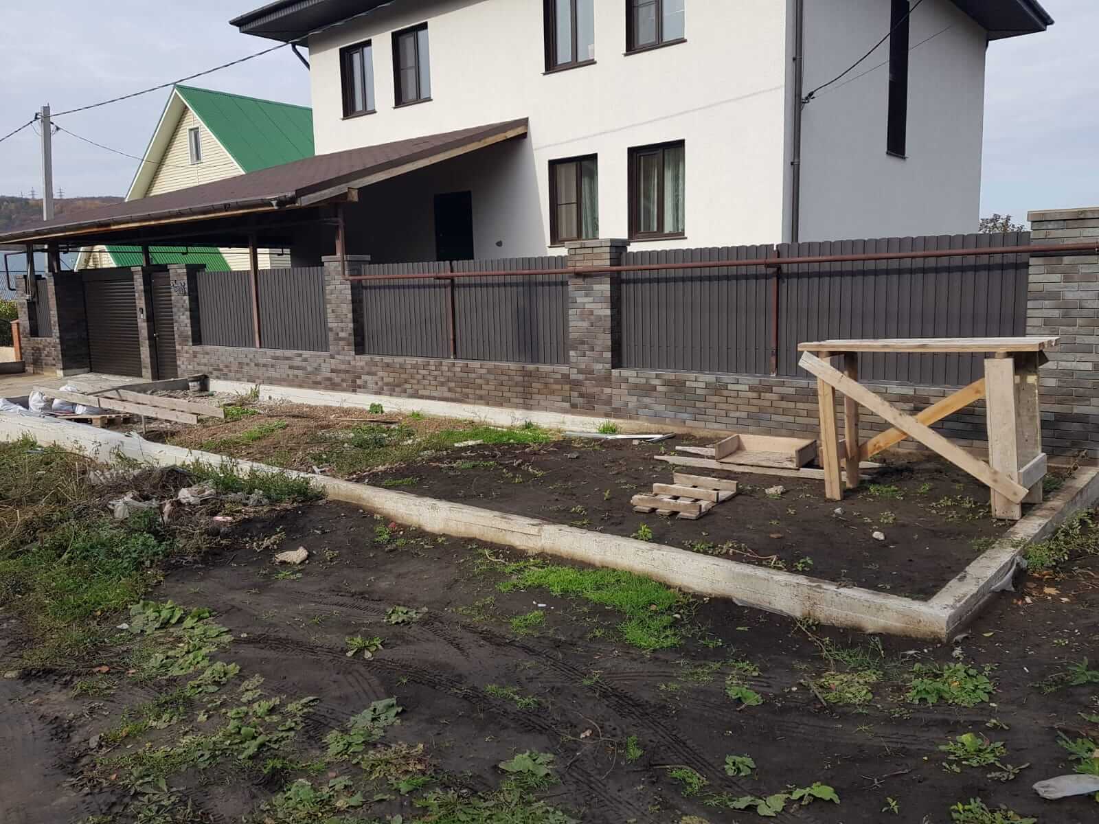 Забор из штакетника 15м RAL8019/8019 Темный Шоколад двусторонний МАТТЕ фото 1 в Брянске