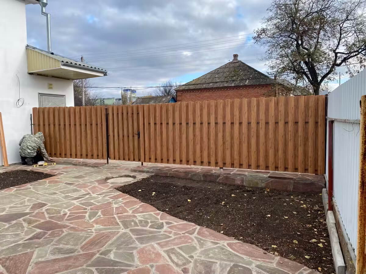 Забор из евроштакетника 7м Кипарис 2хPrintech двусторонний в Брянске