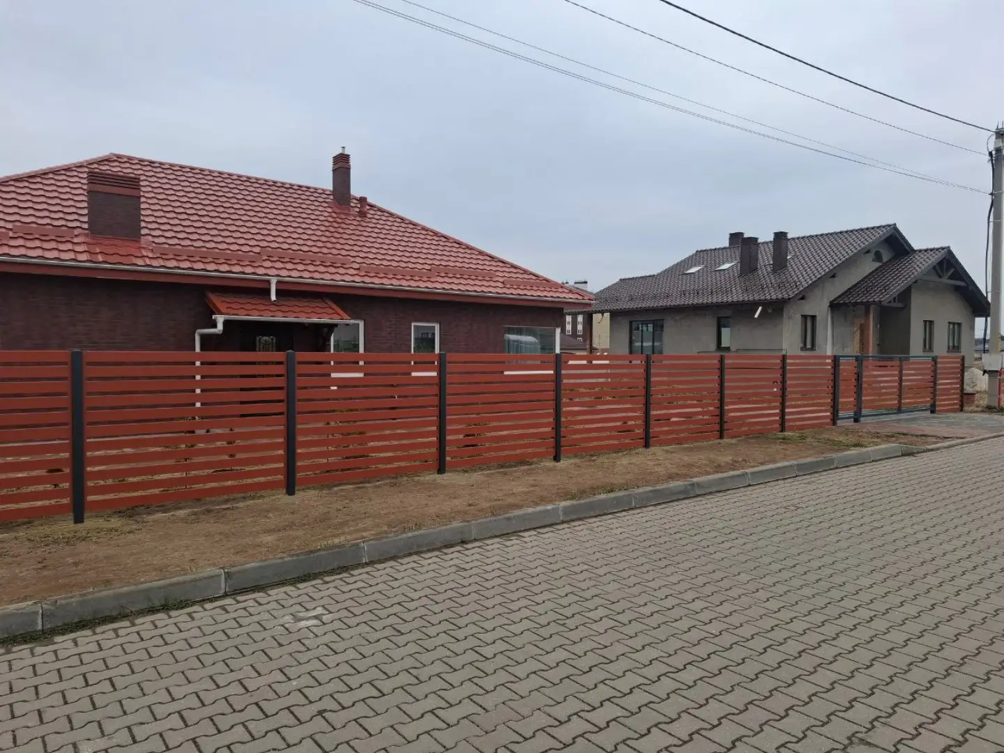 Забор-ранчо из металлопланкена 18м RAL8004 Терракотовый фото 1 в Брянске