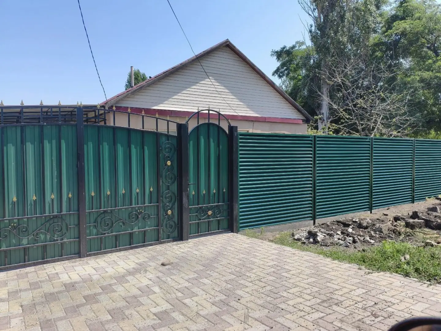Забор-жалюзи из ламелей ЭКО-Z 24м RAL6005 Зеленый Мох в Брянске